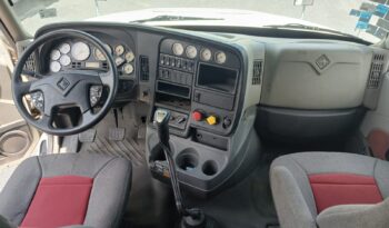 
										International | Prostar | 2017 | #099 full									