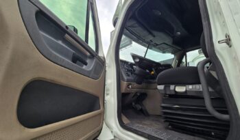 
										Freightliner | Cascadia | 2017 | #136 full									