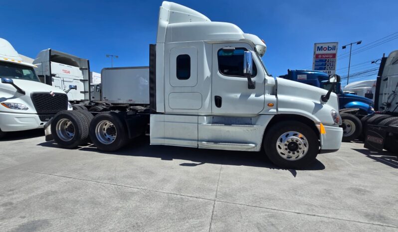 
								Freightliner | Cascadia | 2017 | #145 full									