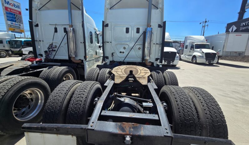 
								Freightliner | Cascadia | 2017 | #145 full									
