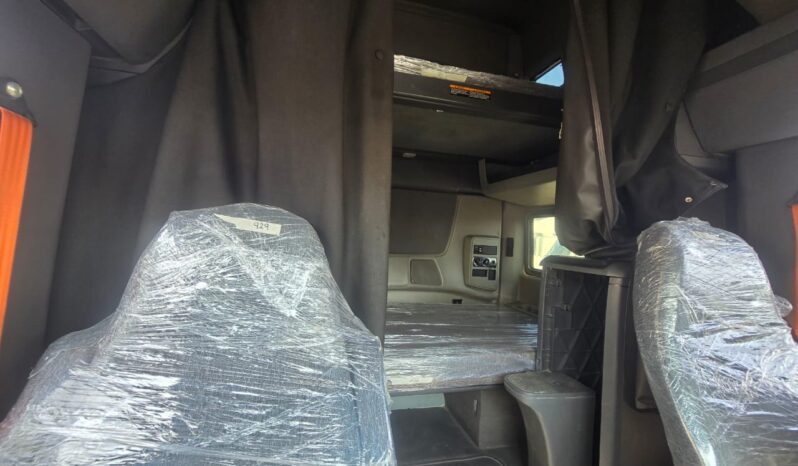 
								International | Prostar | 2018 | #186 full									