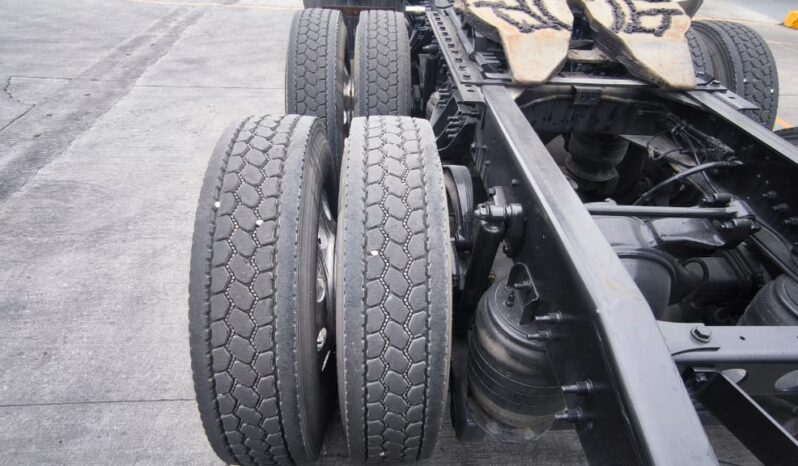 
								International | Prostar | 2018 | #215 full									